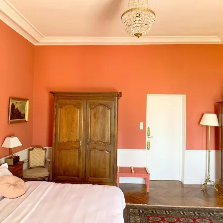 Bed & Breakfast Chateau Salverte Le Gros-Theil